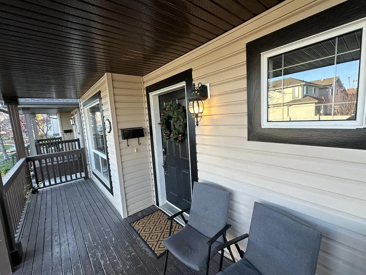 Holiday home Spacious & Private Retreat Near West Edmonton Mall Villa Canada
